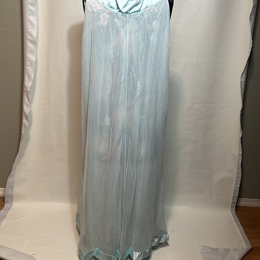 Vintage Soft Blue Lingerie Nightgown - Picture 5 of 7